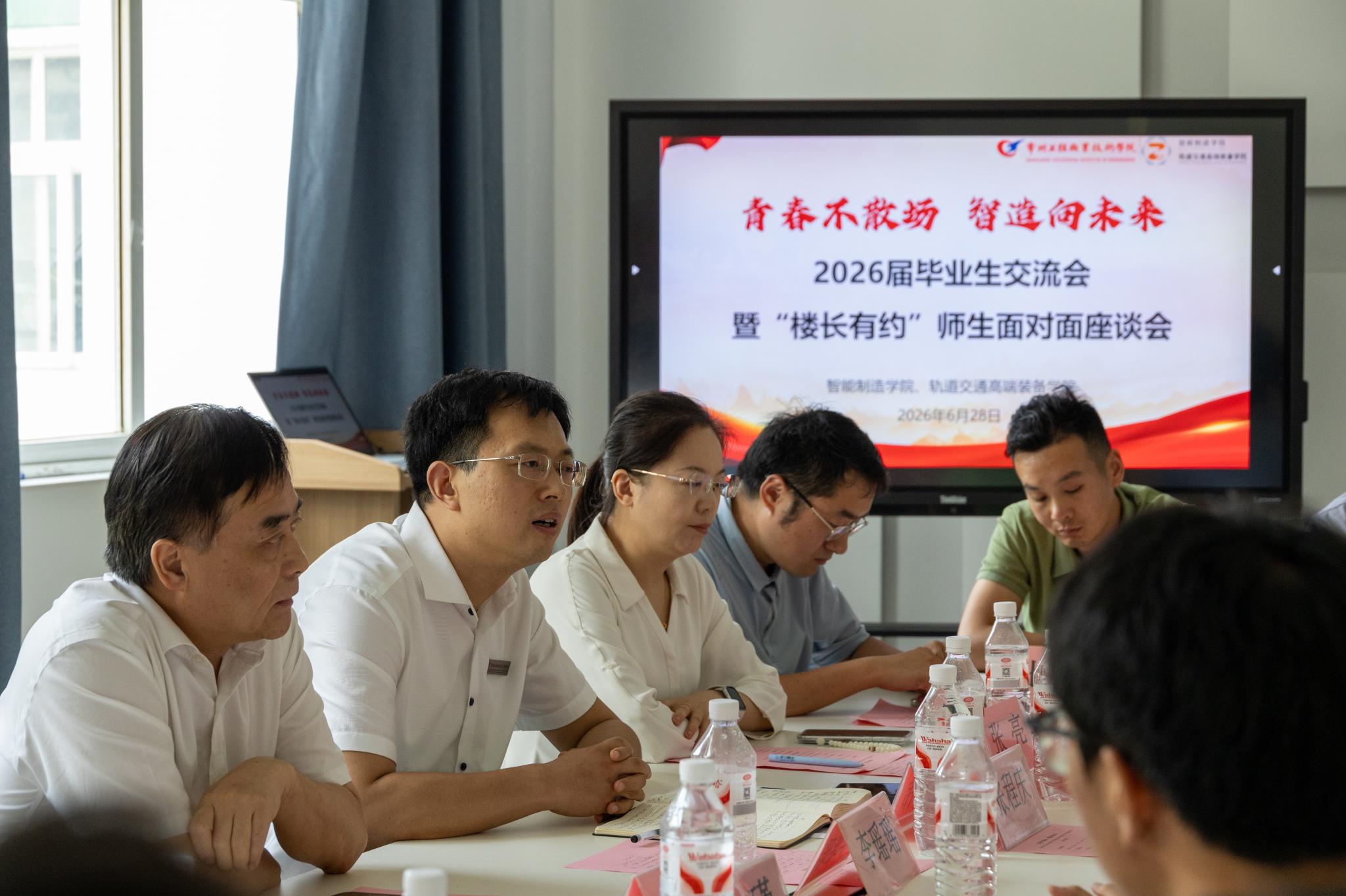 c6e4ed53fbf60e6e668fd83dfa8d1435.jpg c6e4ed53fbf60e6e668fd83dfa8d1435.jpg